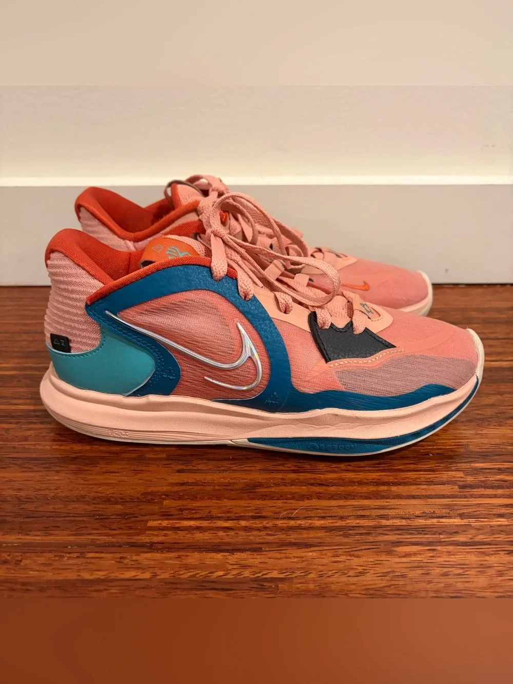 Nike Kyrie Low 5 